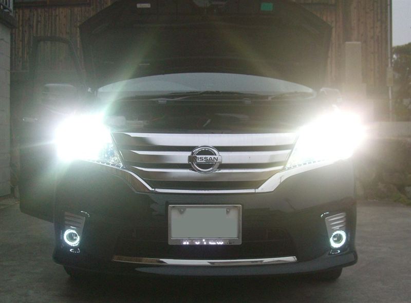 C26】純正キセノンバルブを6000Kに交換（日産 セレナ・C26）by