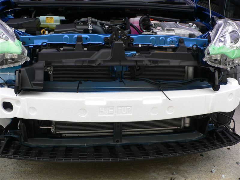 トヨタ純正 LEDスタイリッシュビーム取り付け(その1)(トヨタ トヨタ純正 LEDスタイリッシュビーム取り付け(その1)(トヨタ