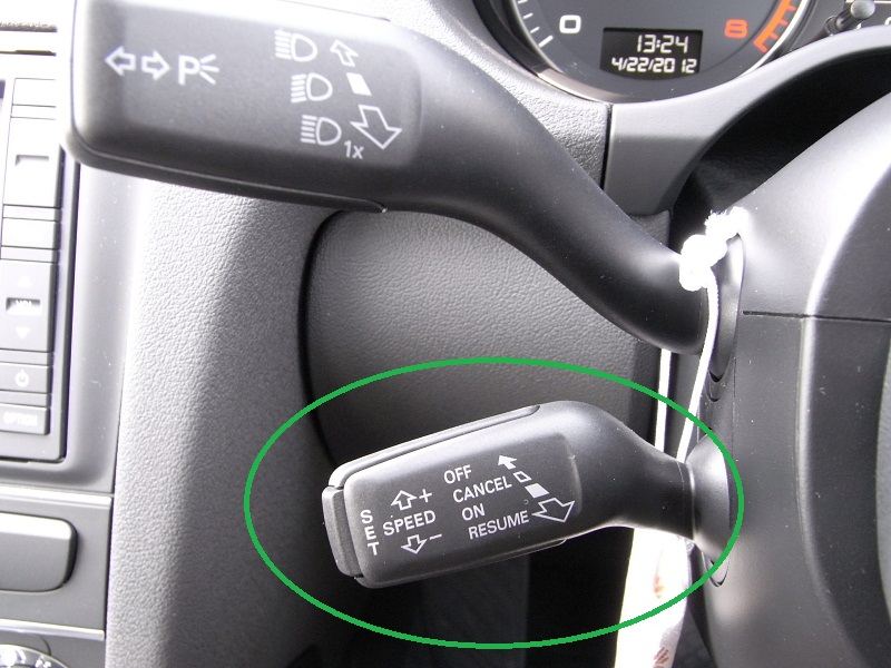 audi純正クルーズコントロール取り付け（アウディ A3
