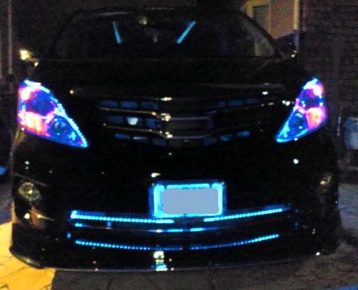 ヘッドライトスモークカバーにLED仕込みました！（トヨタ