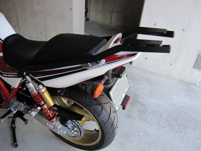 取付】 GIVI トップケース♪（ホンダ CB400 SUPER BOL D'OR