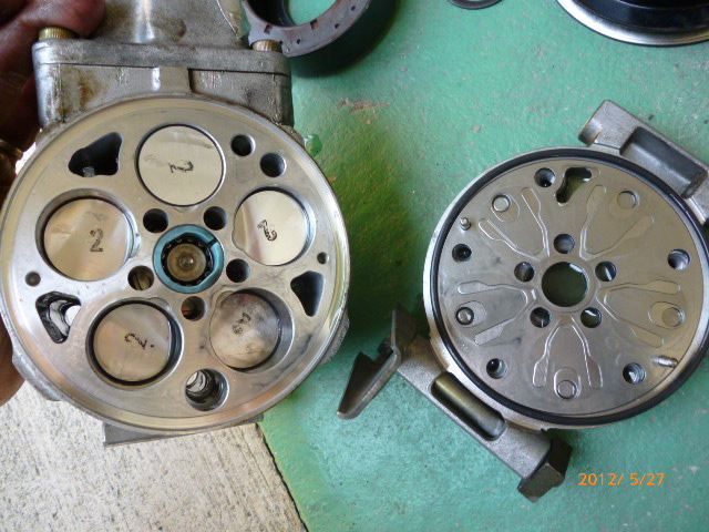 冷えないエアコン修理 コンプレッサー分解調査 ポルシェ 911 クーペ By 964いじり虫 みんカラ