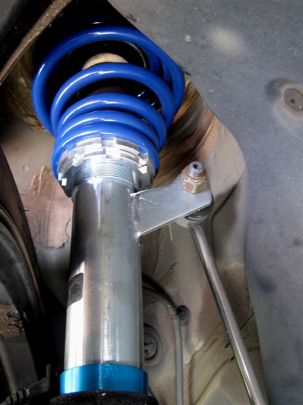 JOM Auto-Tuning BlueLine KIT 交換・車高調整・アライメント調整(フォルクスワーゲン ジェッタ)by MANTAROW@ - みんカラ JOM Auto-Tuning BlueLine KIT 交換・車高調整・アライメント調整(フォルクスワーゲン ジェッタ)by MANTAROW@ - みんカラ