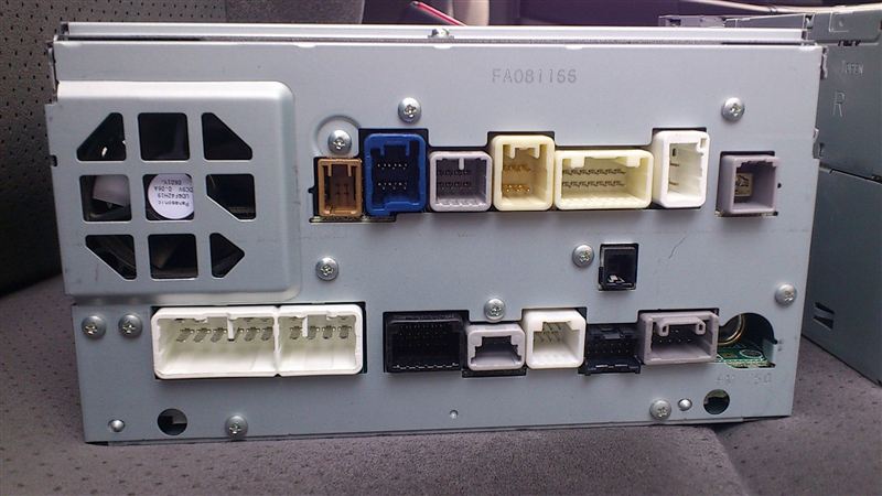 トヨタ純正ナビ【NSDN-W60】取り付け~その1(トヨタ アルファードV)by Mecky - みんカラ トヨタ純正ナビ【NSDN-W60】取り付け~その1(トヨタ アルファードV)by Mecky - みんカラ