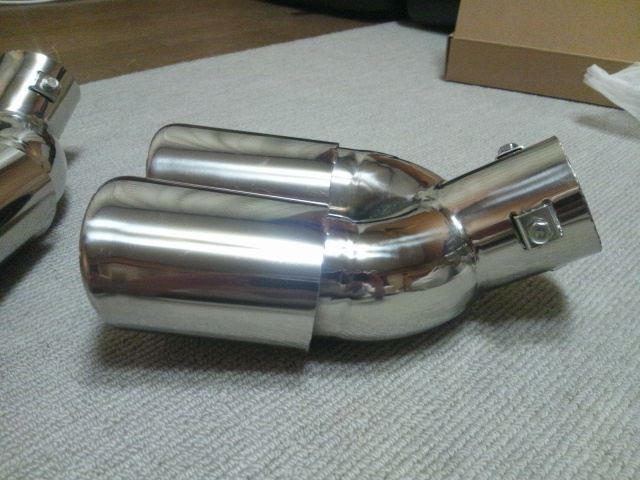 エスティマ (50系) デュアルマフラーカッター取付 by BEKS - みんカラ エスティマ (50系) デュアルマフラーカッター取付 by BEKS - みんカラ