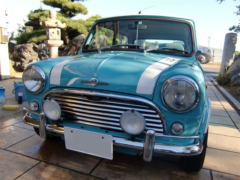 Mk1グリル トップモール取り付け おまけ ローバー ミニ By S造園 みんカラ