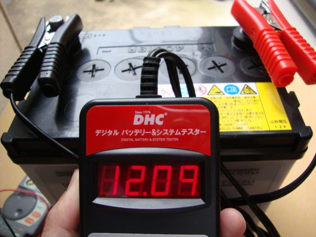 バッテリー パルス充電で復活 サルフェーション除去しcca値上昇 パート トヨタ アルファードg By ホワイトツリー みんカラ