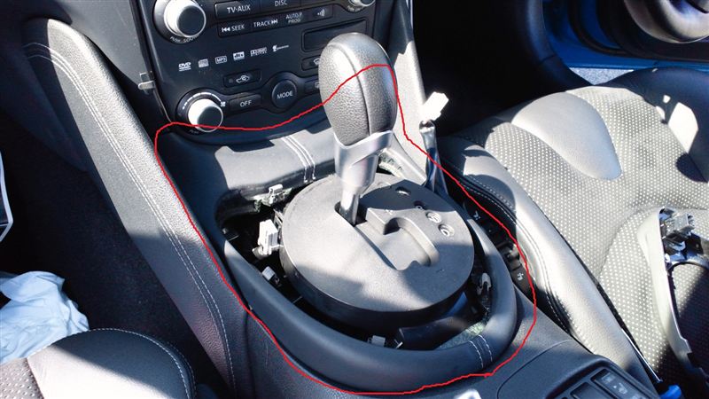 A/T用レーシングシフトハーネス取り付け（日産 フェアレディZ