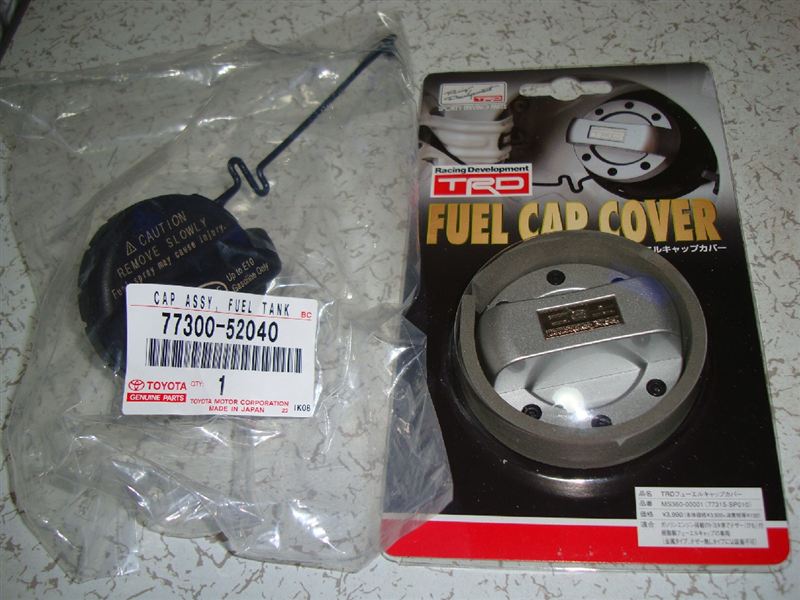 テザー付きフューエルタンク キャップASSY（ワンクリック）＋TRD