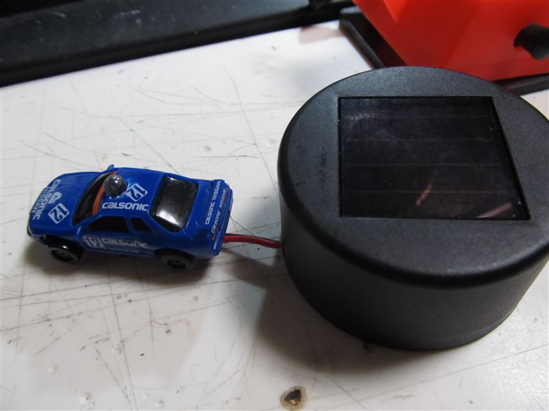 ソーラー発電 ダミーセキュリティランプ ソーラー発電 ダミーセキュリティランプ クルマいじり まとめ みんカラ 車 自動車 Sns ブログ パーツ 燃費 整備