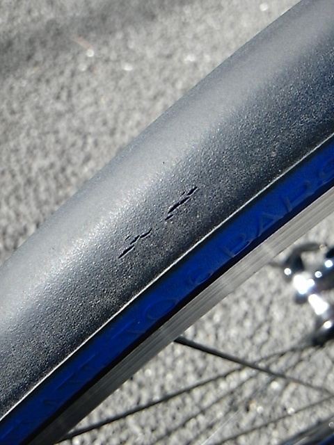タイヤのヒビ割れ補修 その他 自転車 By 永遠のmt乗り みんカラ