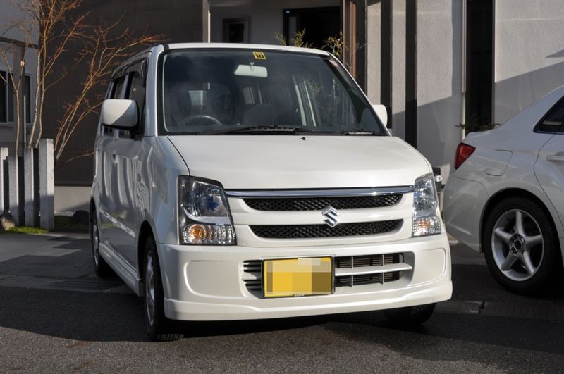 年末のお約束。<br />
<br />
ワゴンＲを洗車しました。