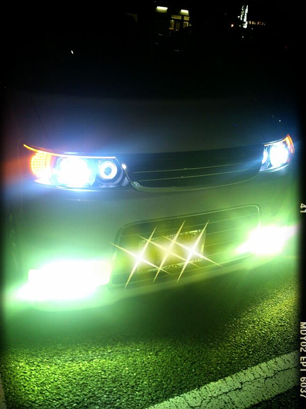 headlight    Y51FUGA light挿入