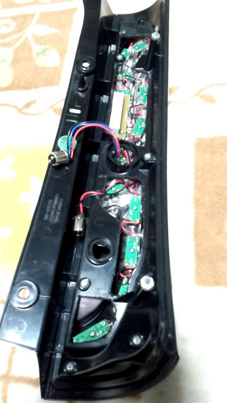 ＭＢＲＯテール修理→取付+αその１