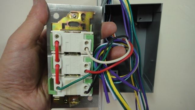 ガレージ照明のリモコン化及びリモコンの増設（その他 その他