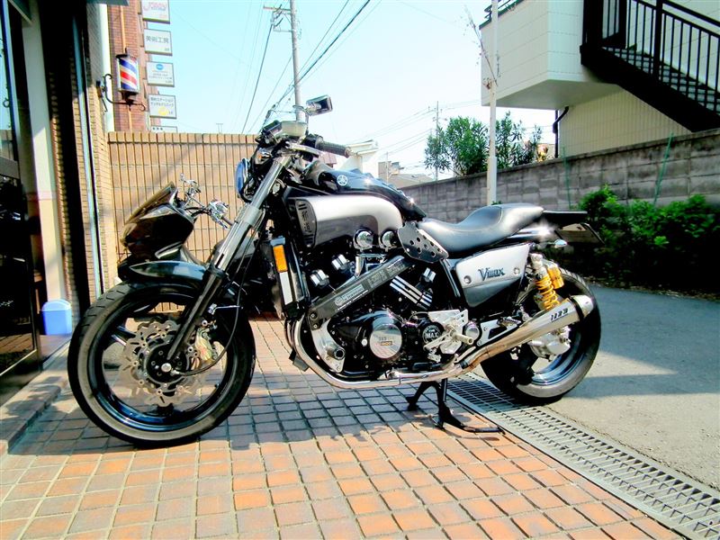 ヤマハ VMAX V-MAX 1700 タンデムシートカウル（塗装前提）