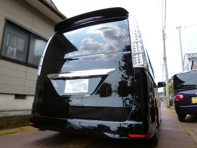 C26/日産純正ルーフスポイラー取り付け(日産 セレナ・C26)by おいも ...