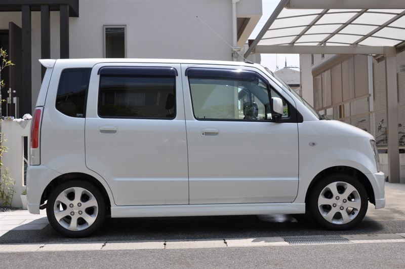汚い車は我慢できない・・・