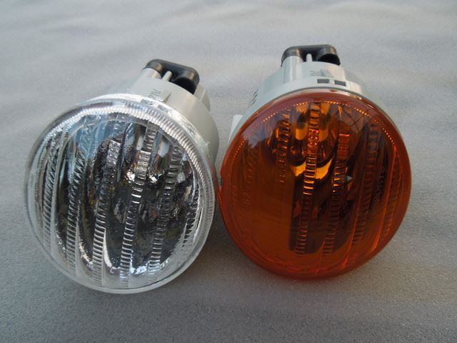 G's専用フロントクリアウインカーセット取付(トヨタ プリウス G's・30 G's専用フロントクリアウインカーセット取付(トヨタ プリウス G's・30