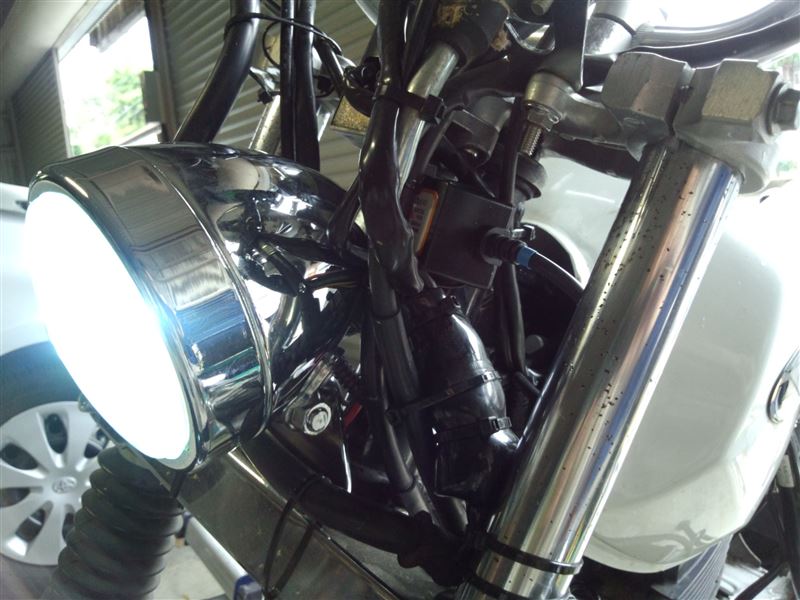 567円 【SALE/101%OFF】 TiarRich バイク用 TW200 E 丸目ライト'98年以降 HIDキット1セット PH7 PH8 H4 HS1 Hi Lo 15W 8000K リレーレスタイプ 交換アダプダー付 567円 【SALE/101%OFF】 TiarRich バイク用 TW200 E 丸目ライト'98年以降 HIDキット1セット PH7 PH8 H4 HS1 Hi Lo 15W 8000K リレーレスタイプ 交換アダプダー付