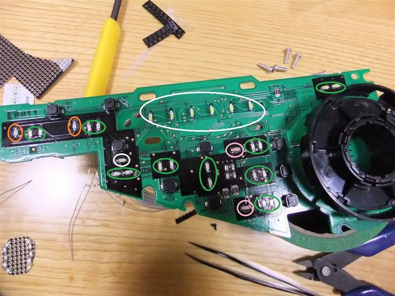 【クローバー】打ち替え基盤液晶色反転 自分用 エアコンパネルLED打ち替え 液晶反転（チョイ失敗）※色