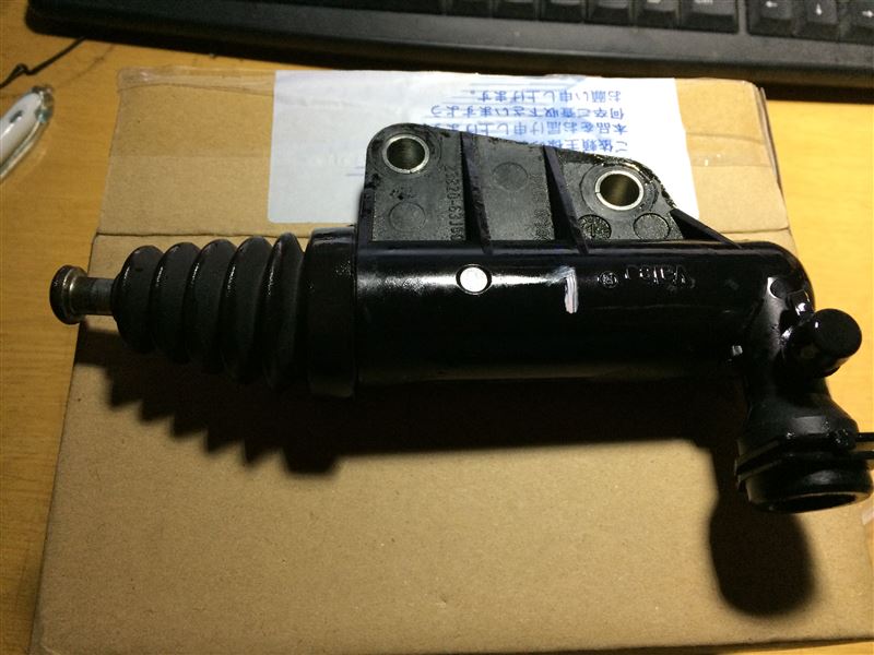 クラッチレリーズシリンダー（スズキ スイフトスポーツ・ZC31S