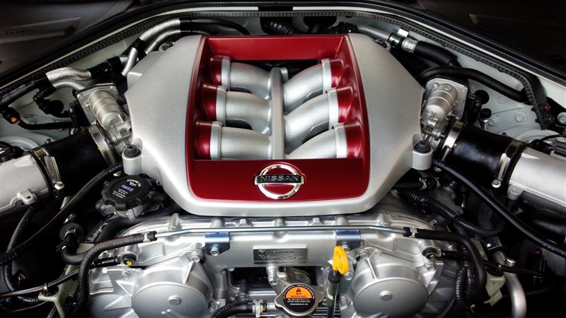 NISMO R35エンジンカバー(日産 NISSAN GT-R・R35)by ふーふーたん ...