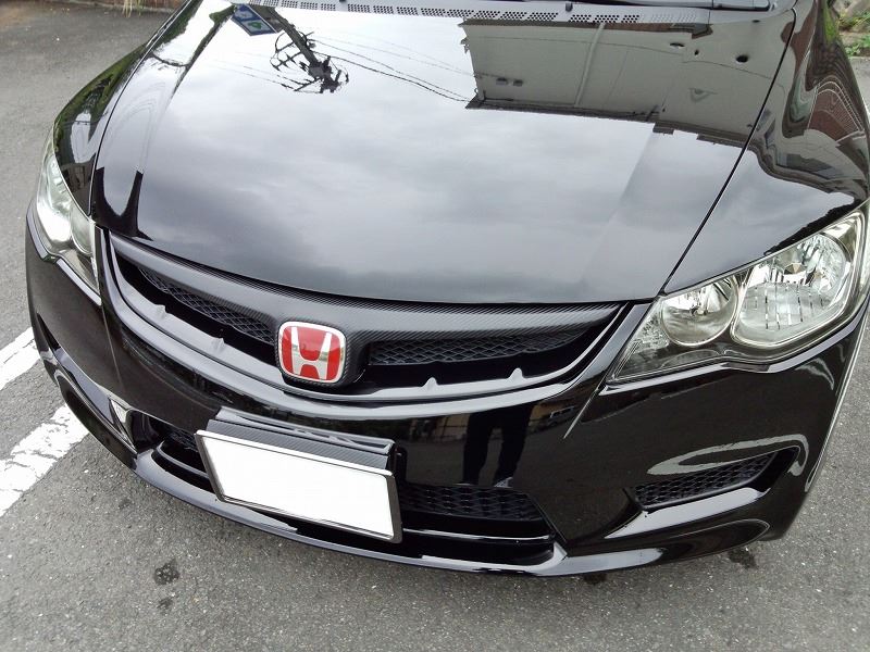 グリルメッキ部分にカーボンシート貼付（ホンダ シビックタイプR