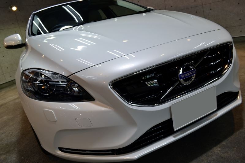 今 もっとも熱い輸入車のcセグメント ボルボv40 T4 Seのガラスコーティング リボルト高崎 ボルボ V40 By Revolt みんカラ