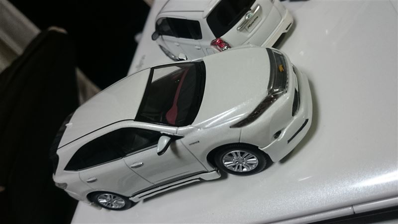 トヨタ ハリアー 　1/30　スケール　ダイキャスト GAZOOショッピング 1／30スケール ハリアーミニカー ＜070