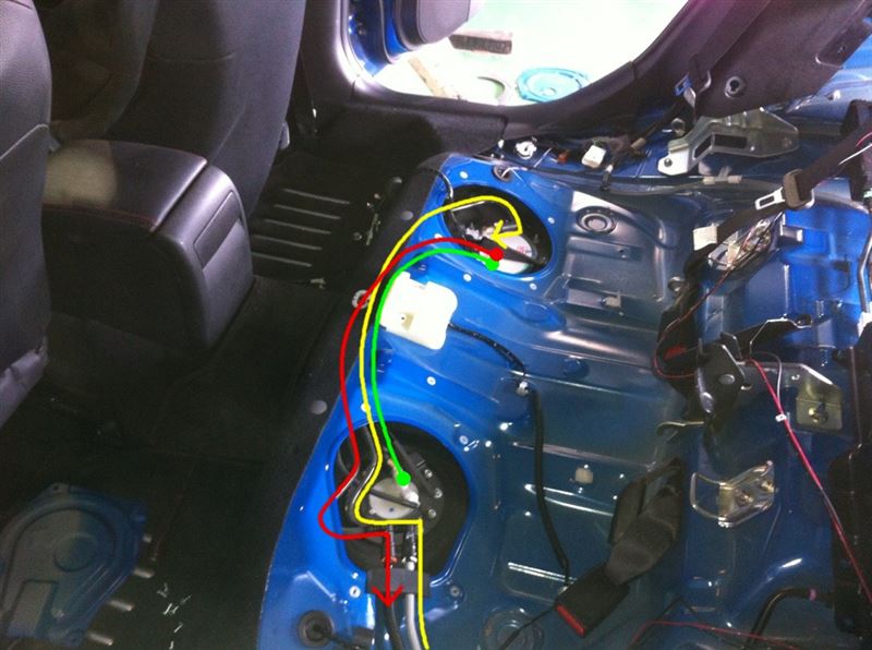 WRX STI (GR/GV) フューエル・コレクタータンク取り付け by オザミ WRX STI (GR/GV) フューエル・コレクタータンク取り付け by オザミ