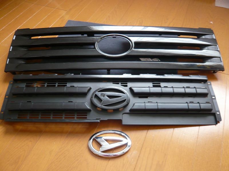 前期交換+グリルメッシュ化 Part1（トヨタ ピクシススペース