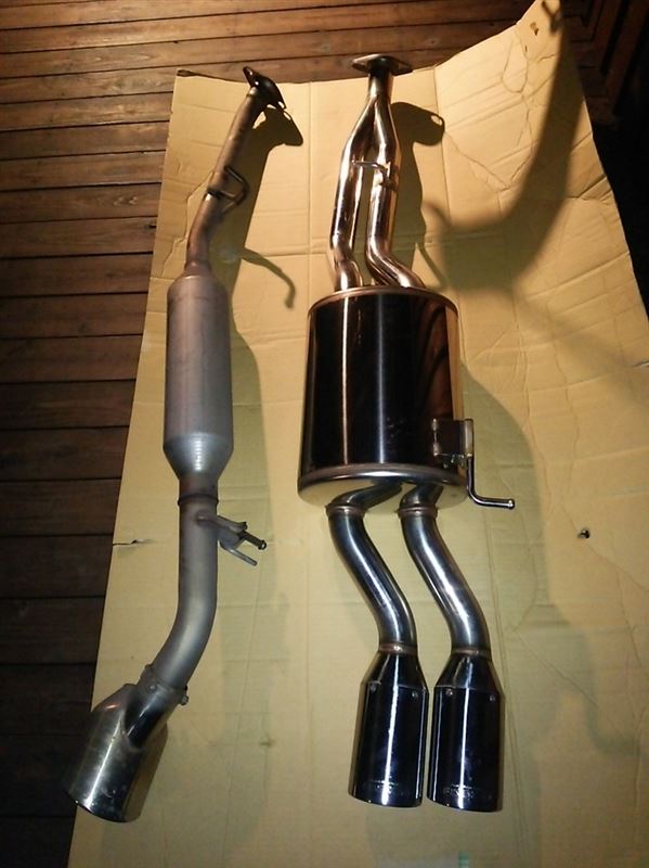 ガナドール製マフラー（PAE-038）に交換（トヨタ アルファード
