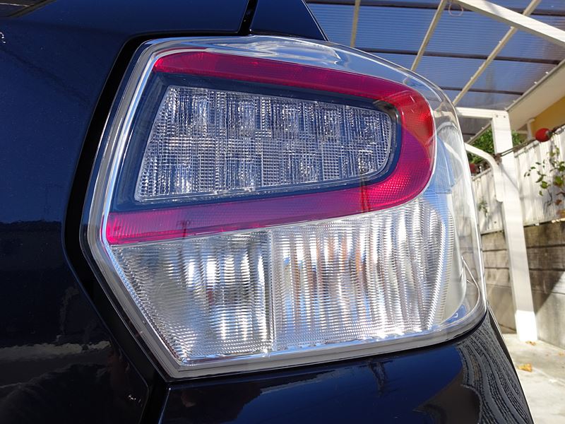 XV Hybrid純正 LEDテールランプ 流用(スバル インプレッサ XV Hybrid純正 LEDテールランプ 流用(スバル インプレッサ