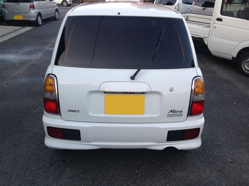 L700（TR・CR）リアバンパー塗装・取り付け（ダイハツ ミラ