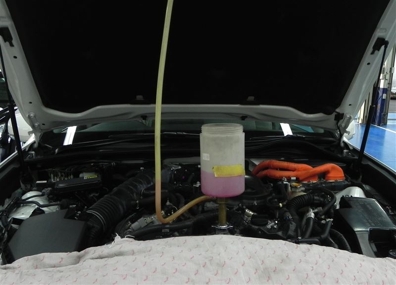 2GR-FSE エンジン降し作業後のクーラントエア抜き