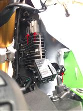 ZX-6R(636) アッパーカウル（サイドカウル）取り外し（カワサキ