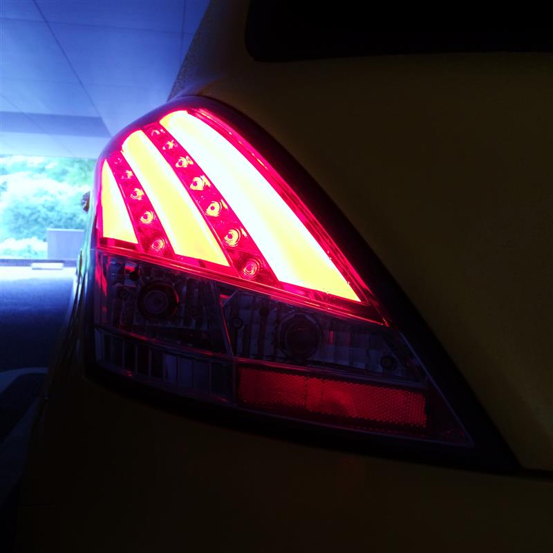 LEDファイバー・テールランプ交換＆コーキング施工（スズキ