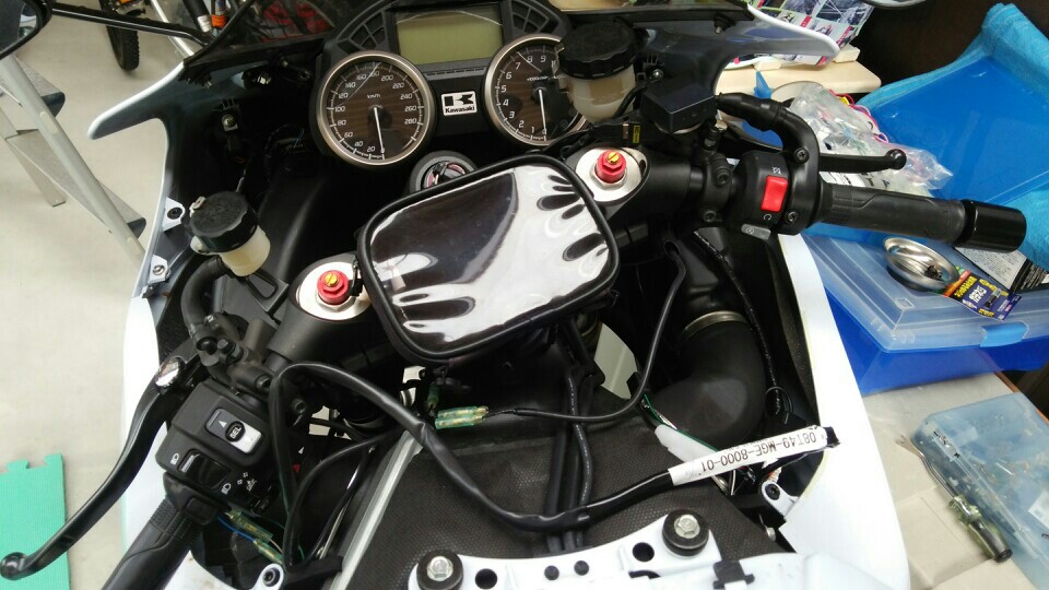 グリップヒーターを取り付ける（カワサキ ZX-14R）by