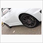 実施日　12月23日<br />
<br />
走行距離　33910ｋｍ<br />
<br />
ディーラーにて、ミッションオイル交換、エンジンオイル交換、タイヤ組み換えをやってもらいました。<br />
<br />
タイヤの組み換えは一本1600円でしたｗ<br />
<br />
シフトがヌルヌル滑らかに入るようになりました<br />
<br />
<br />
<br />
自分へのクリスマスプレゼント的な感じで！<br />
