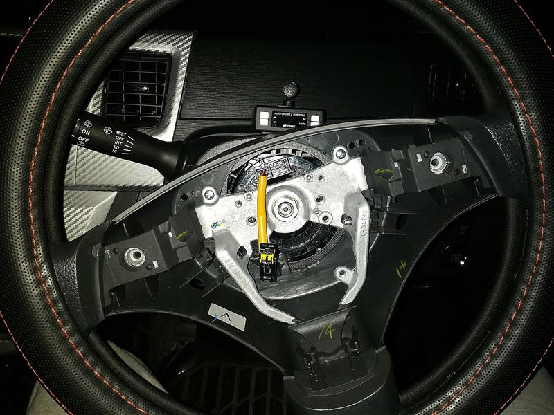 ステアリングを交換しました〜（ダイハツ ムーヴカスタム・LA100