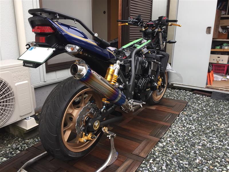 【数量限定】旧モデル在庫処分セールを開催します！ zrx1100ローダウンセット インナーフェンダー （1号機からの移植 パーツ