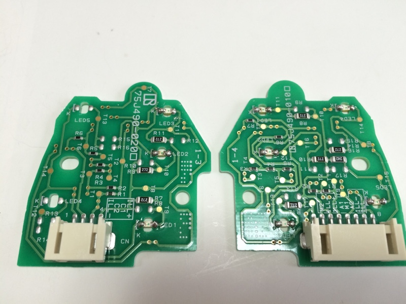ステアリングスイッチ LED打ち替え（スズキ ソリオハイブリッド