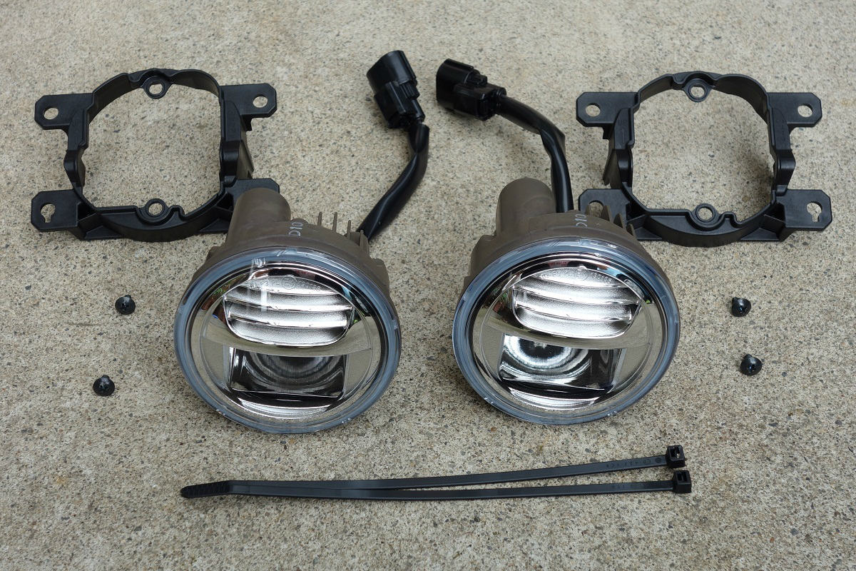 LEDフォグランプ LF07A 取付（ホンダ フィットハイブリッド・GP5