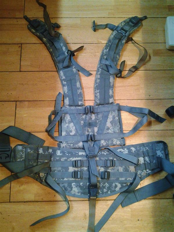 グリーンボーン アルミ背負子 をmolle Ii バックパック パッドで直す その他 キャンプ By みんカラ グリーンボーン アルミ背負子 をmolle Ii バックパック パッドで直す その他 キャンプ By みんカラ