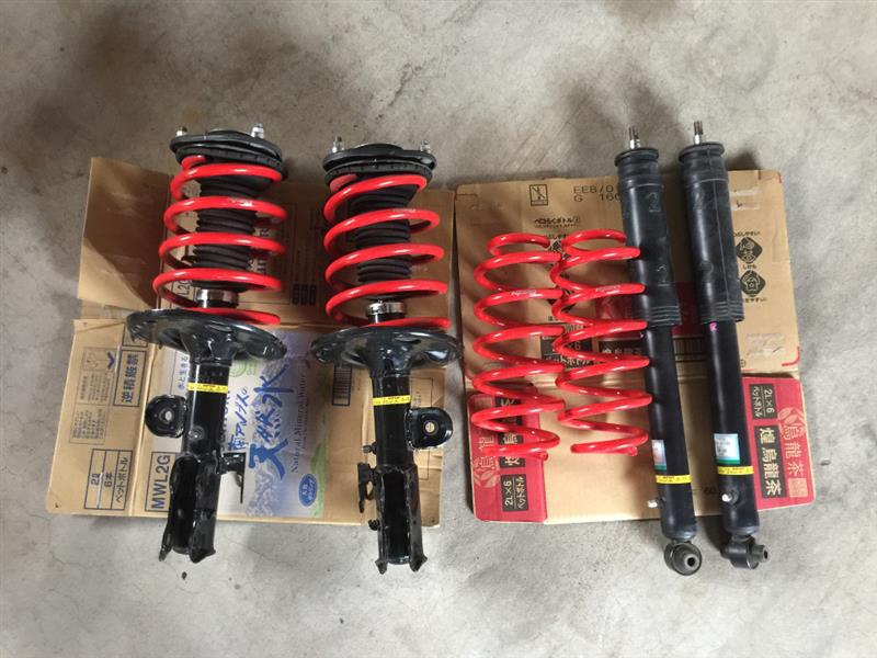 前後サスペンション交換(ダウンサス導入)(トヨタ プリウスα 前後サスペンション交換(ダウンサス導入)(トヨタ プリウスα