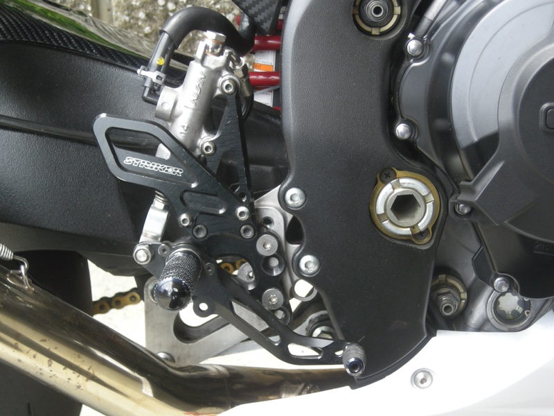 リアブレーキ リザーバータンク交換 スズキ Gsx R1000 By Wario みんカラ