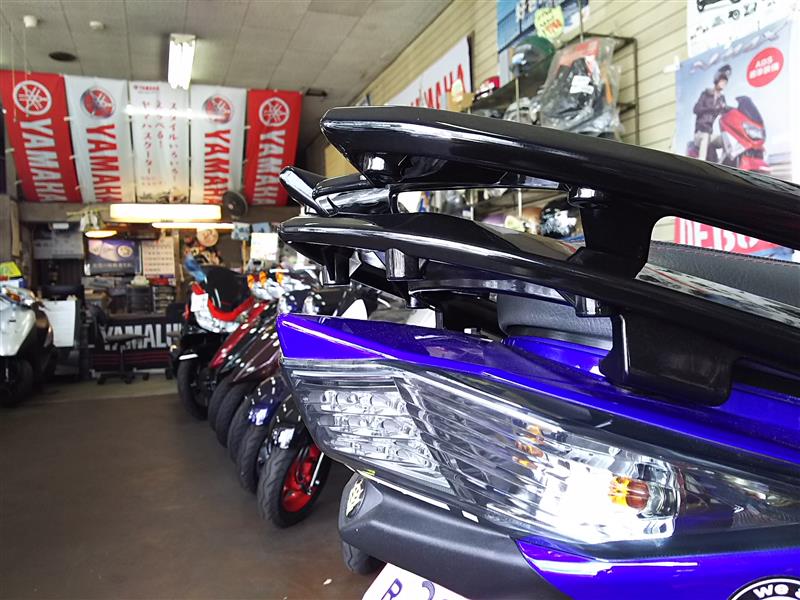 完売 シグナスx リアスポイラー 外装 埋め込め 純正 SE44J 3型 sr パーツ