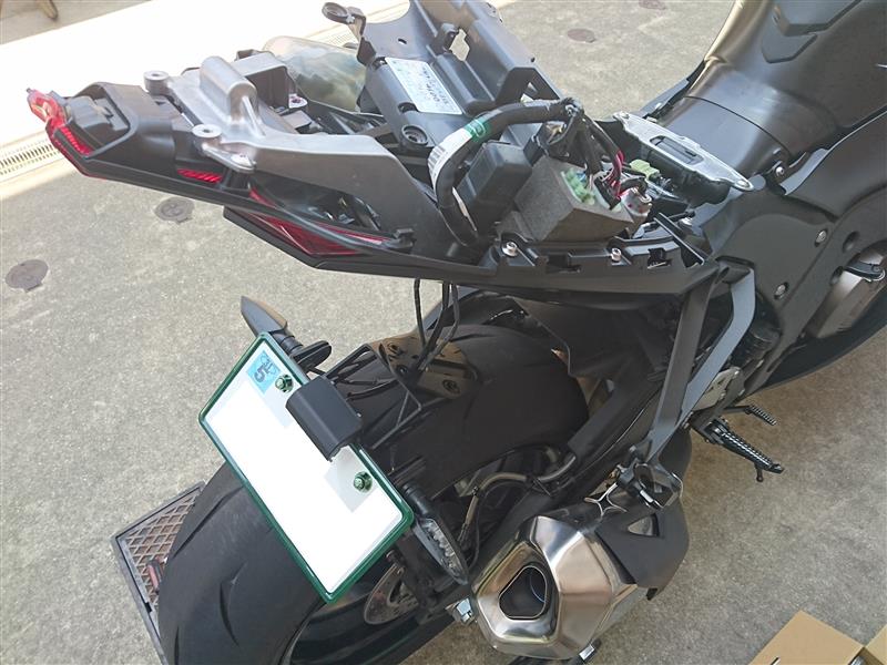 【みずほ】 ZX-10R 2011-2015 バイク用リアウィングトリムフェンダー