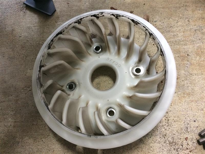 KOSO軽量アウターローターと軽量ファン取り付け（ヤマハ